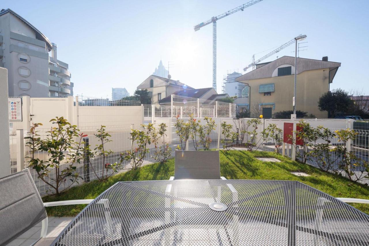 Immobiliare JVL - Vm2 Apartment Lido di Jesolo Exterior foto